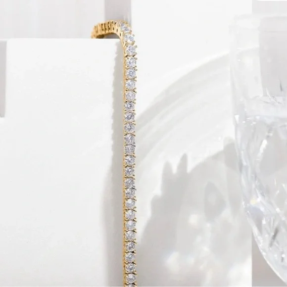 14K Gold Plated 3mm CZ Classic Dainty Tennis Bracelet 7 inch Brand new! - Picture 3 of 6